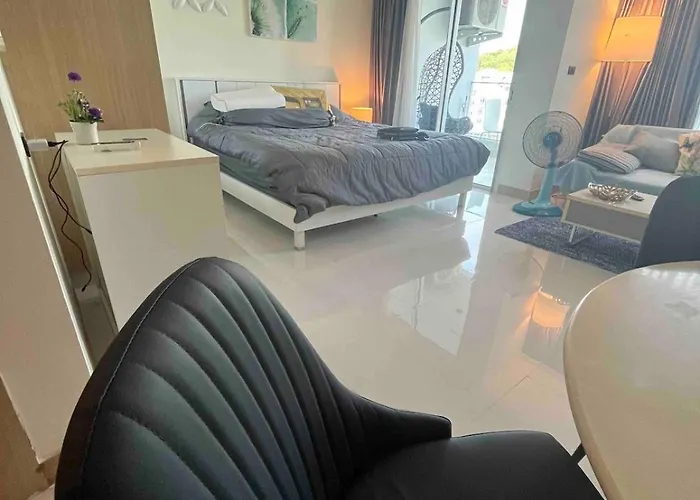 Stunning Unit Situated In Pattaya
